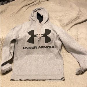 Under Armor Hoodie NWOT🖤